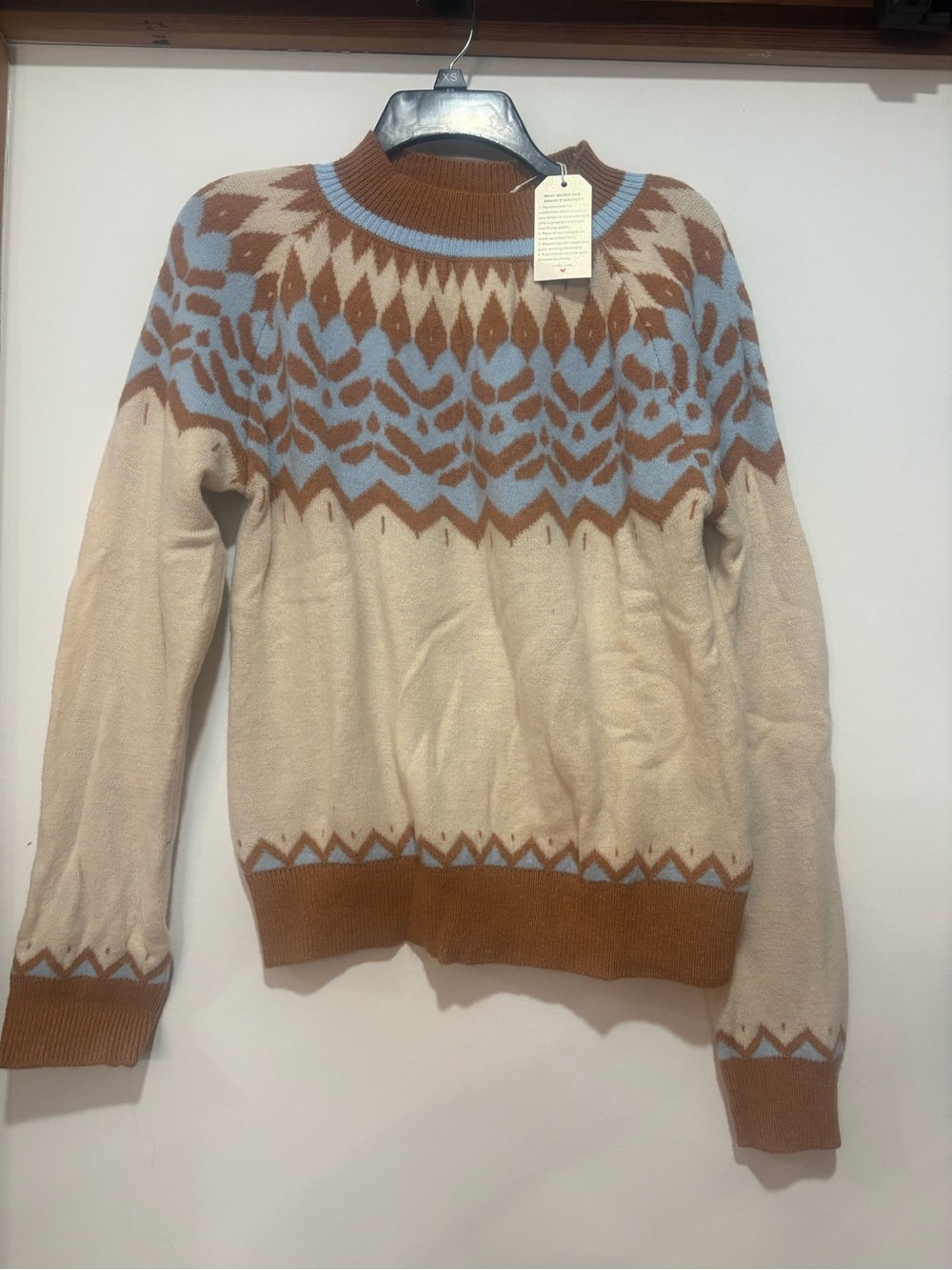 NWT Classic Fair Isle Crewneck Sweater in Cream, Brown & Light Blue